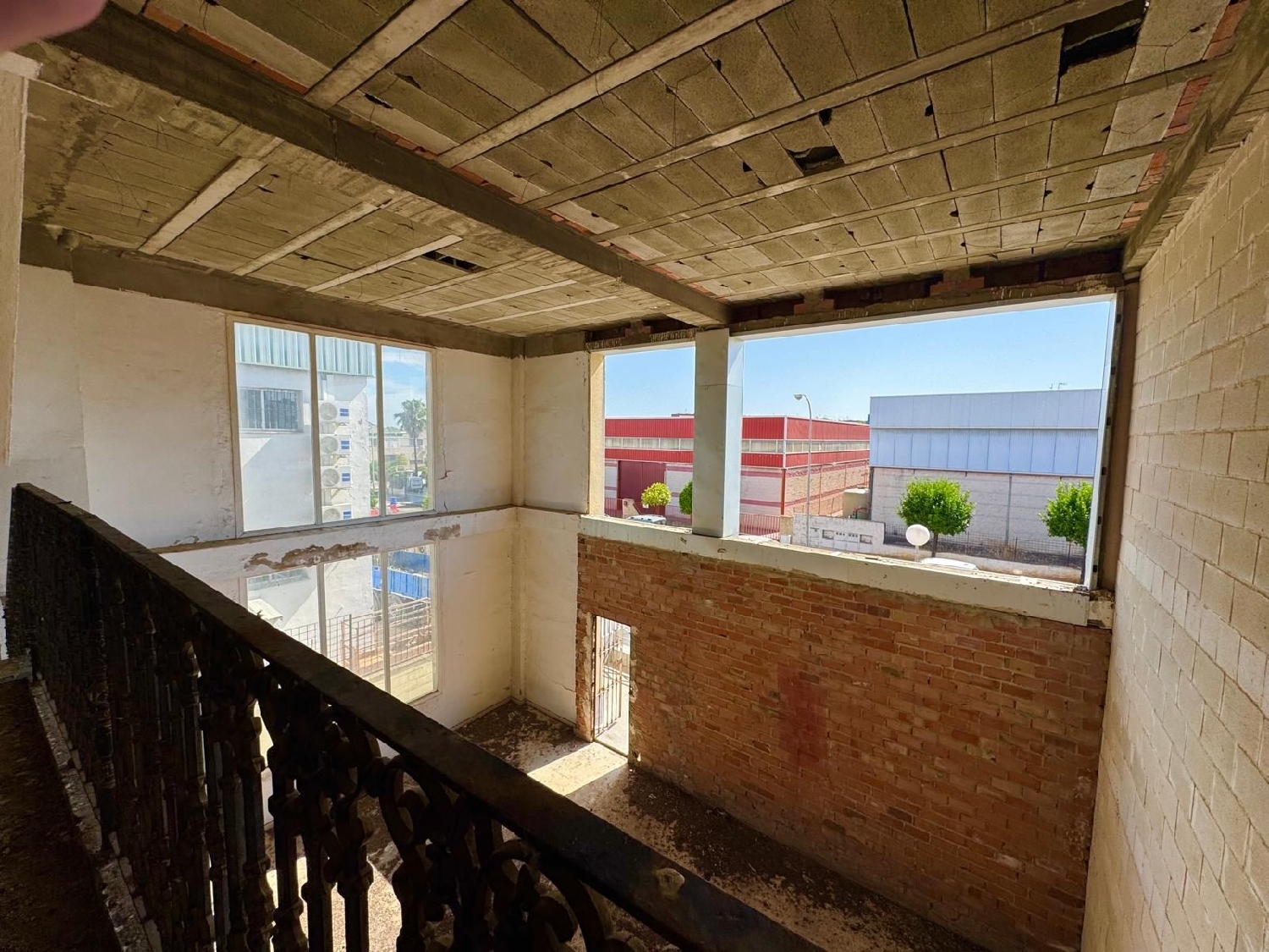  te koop bedrijfsruimte/ kantoor Mairena Del Aljarafe Metropolitana De Sevilla 8