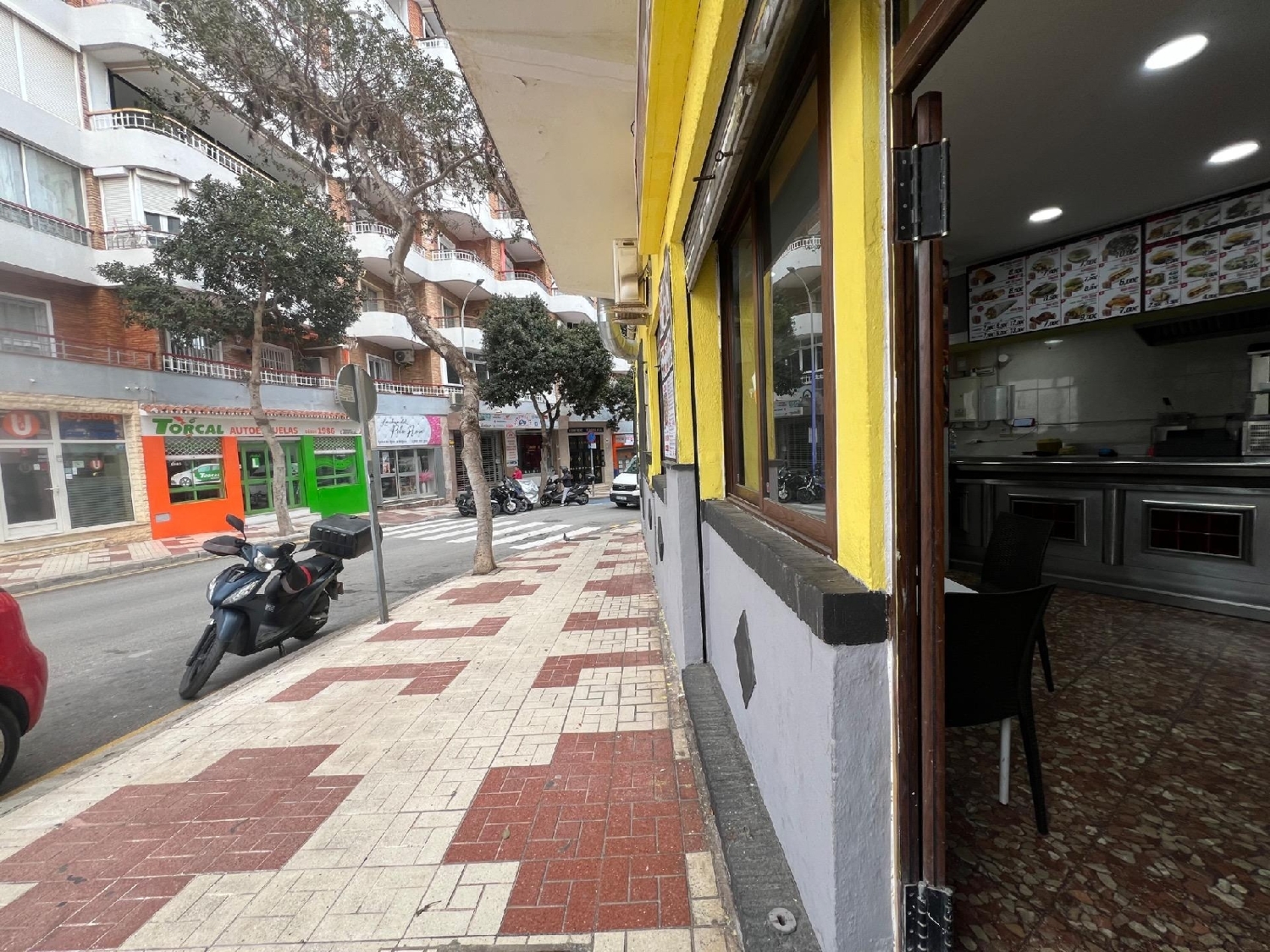  till salu kommersiell Torremolinos Costa Del Sol Occidental 3