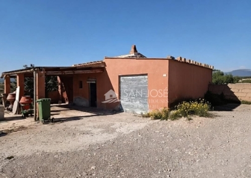 Novelda Vinalopó Mitjà hus på landet foto 6354499