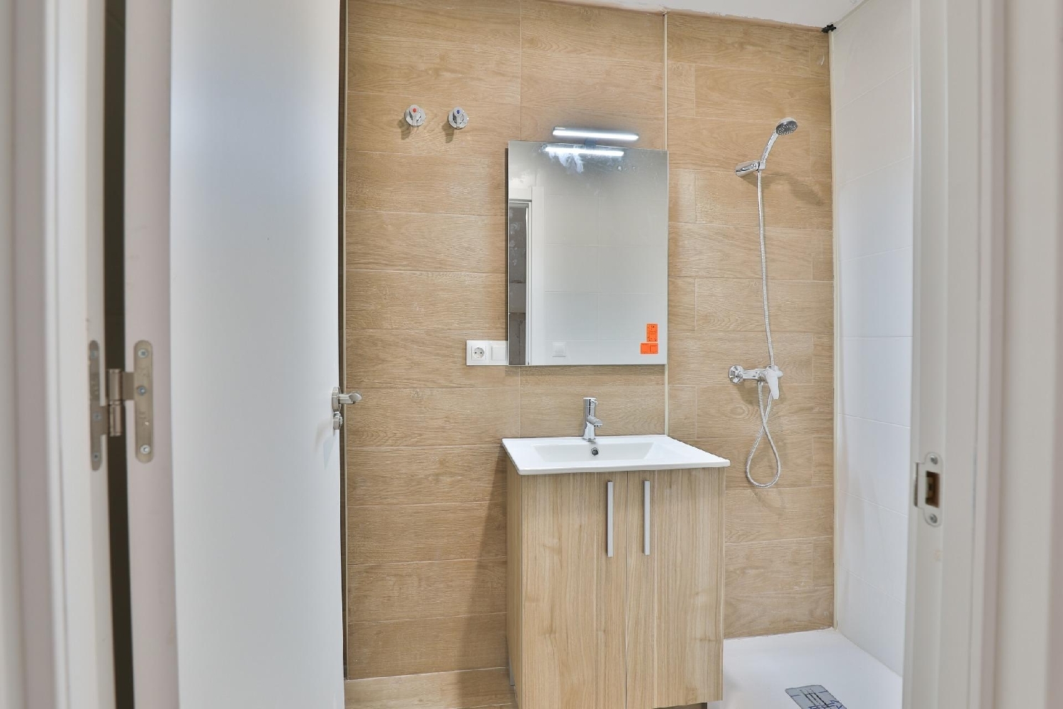  till salu etagevåning Barrio De Granada Alacantí 8