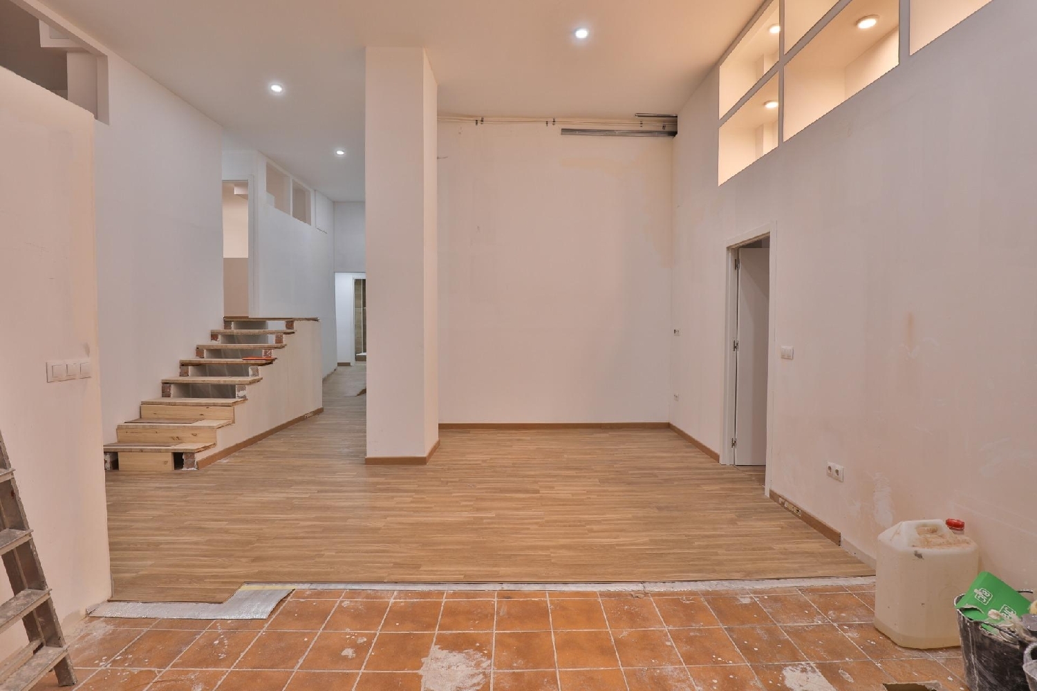  till salu etagevåning Barrio De Granada Alacantí 1