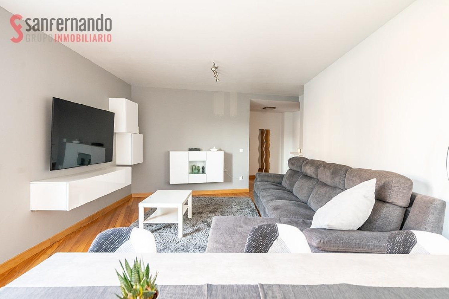 till salu bottenvåning Entrambasaguas Merindades 8