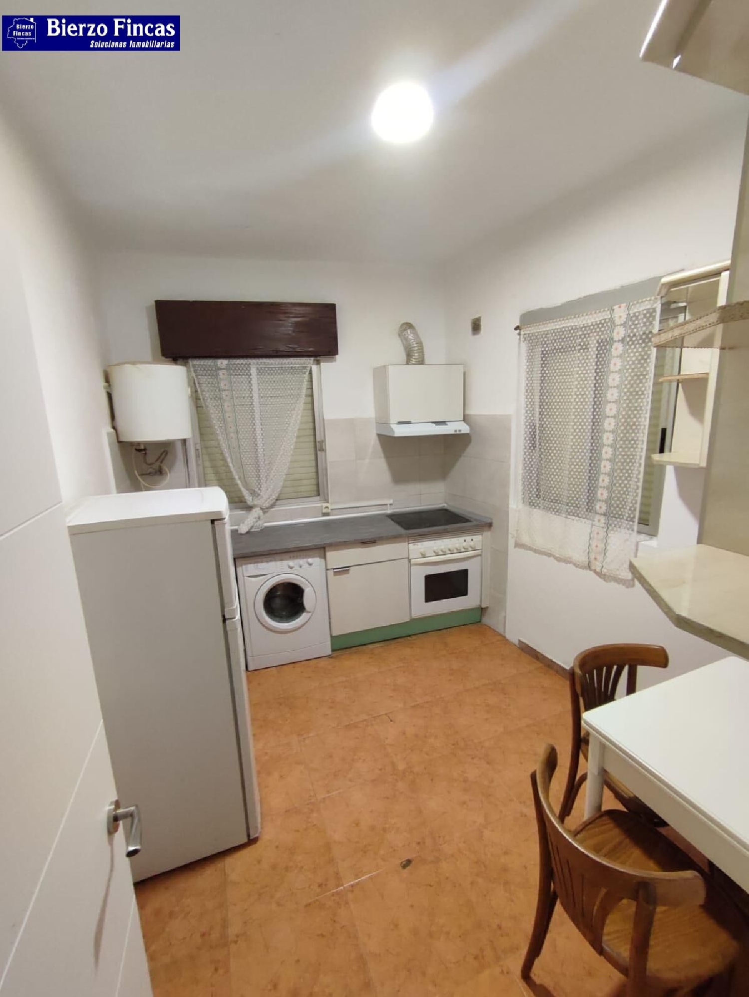  for sale house Ferral Del Bernesga León 2