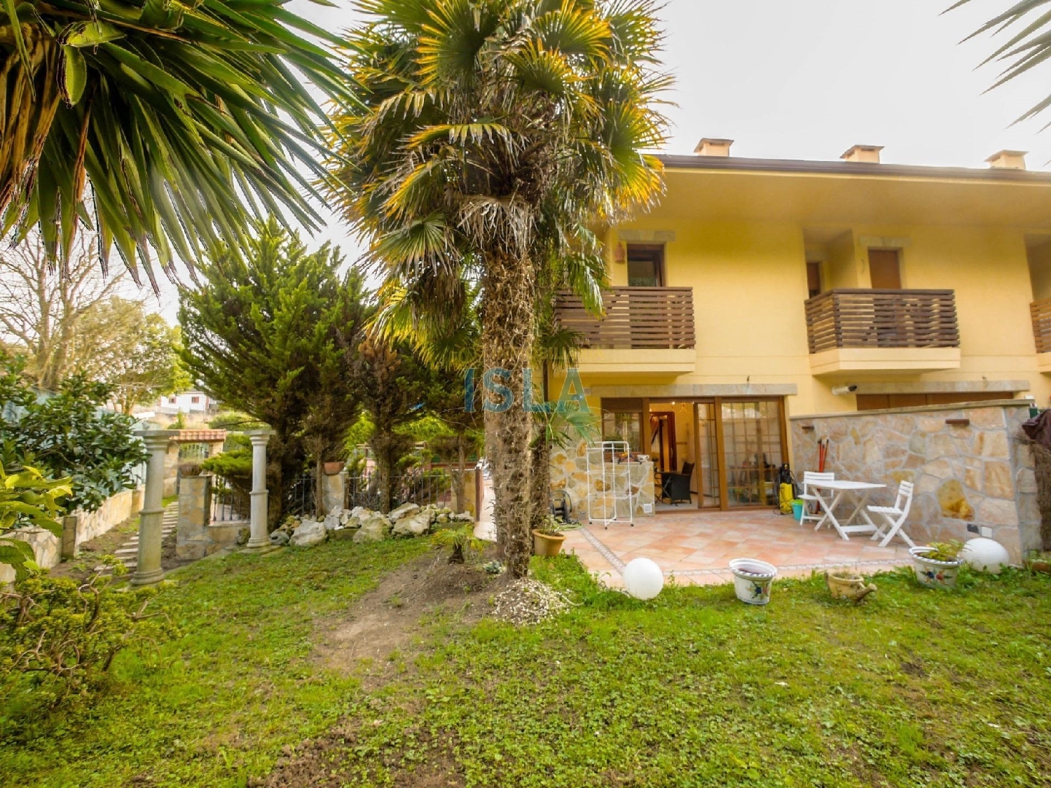  till salu hus Isla Trasmiera 1