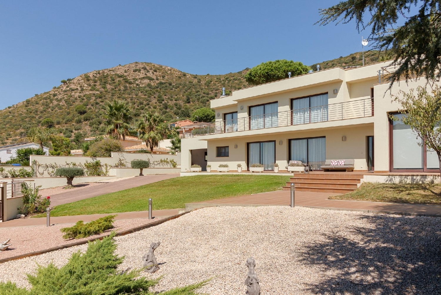  for sale house Pau Alt Empordà 1