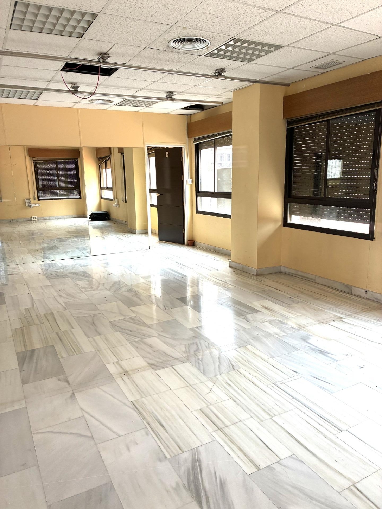  te koop kantoor Barrio De Granada Alacantí 7