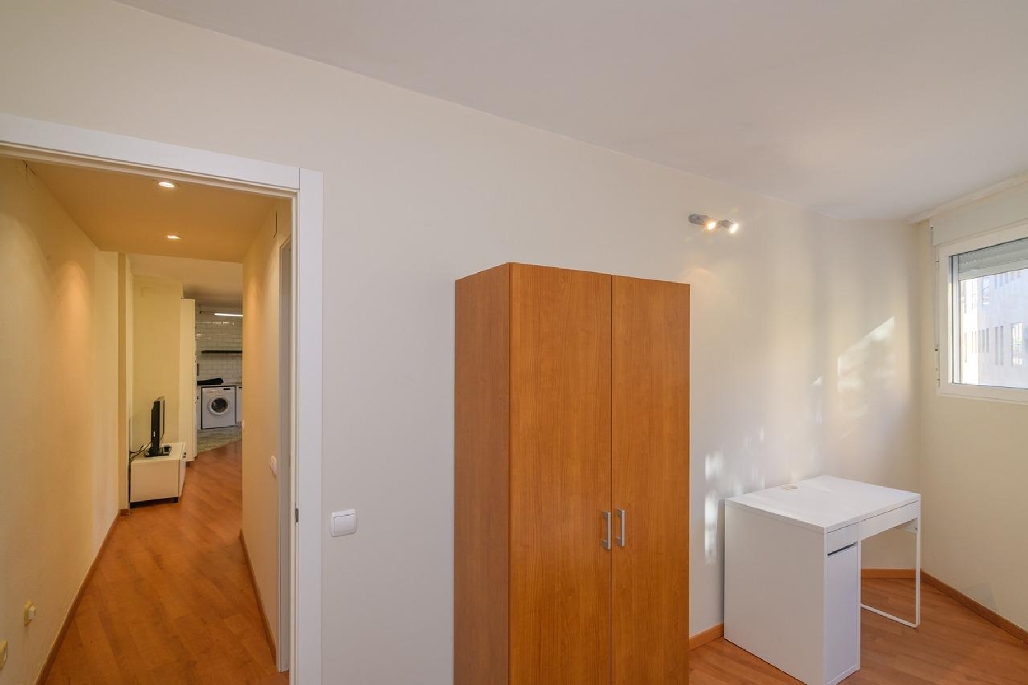  till salu kontor Manresa Bages 5