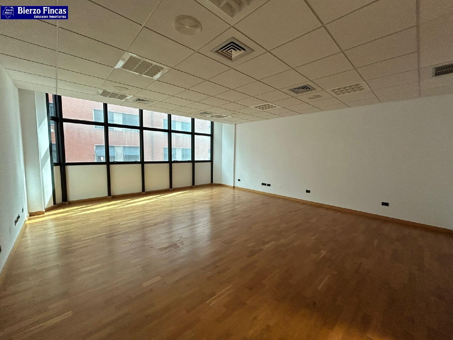  à vendre bureau Ponferrada 24400 Bierzo (El) 3