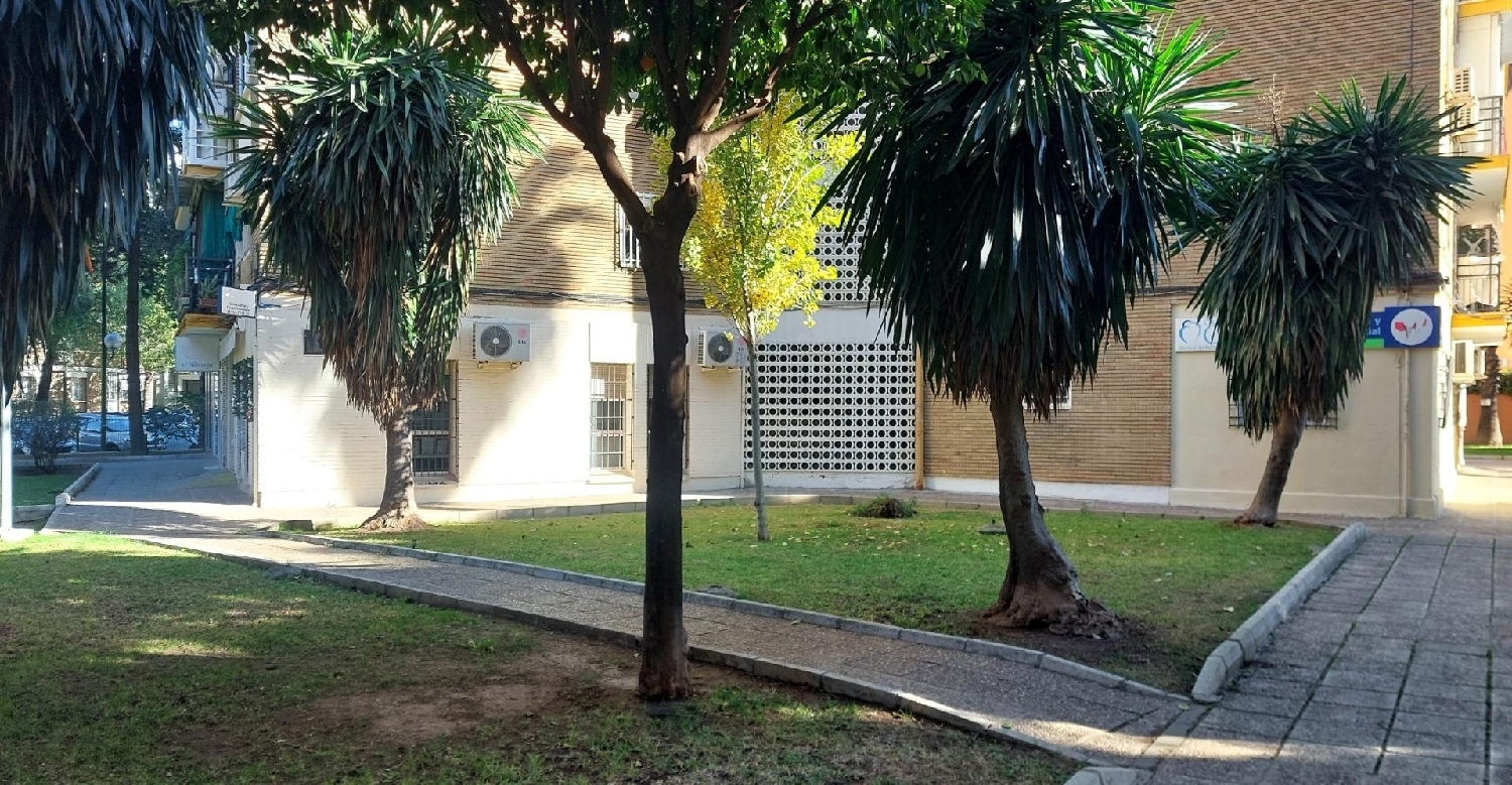  en venta oficina Sevilla La Nueva Sur 1