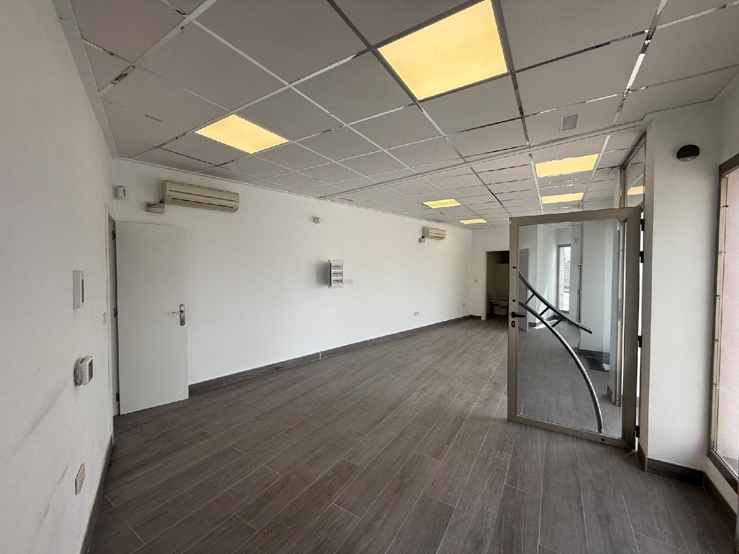  te koop kantoor Torrevieja Baix Segura 2