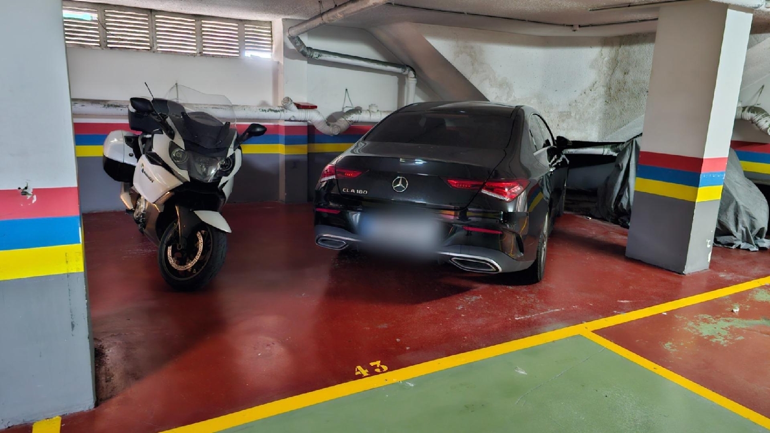  te koop parkeerplaats Agra De Ozán Coruña 2