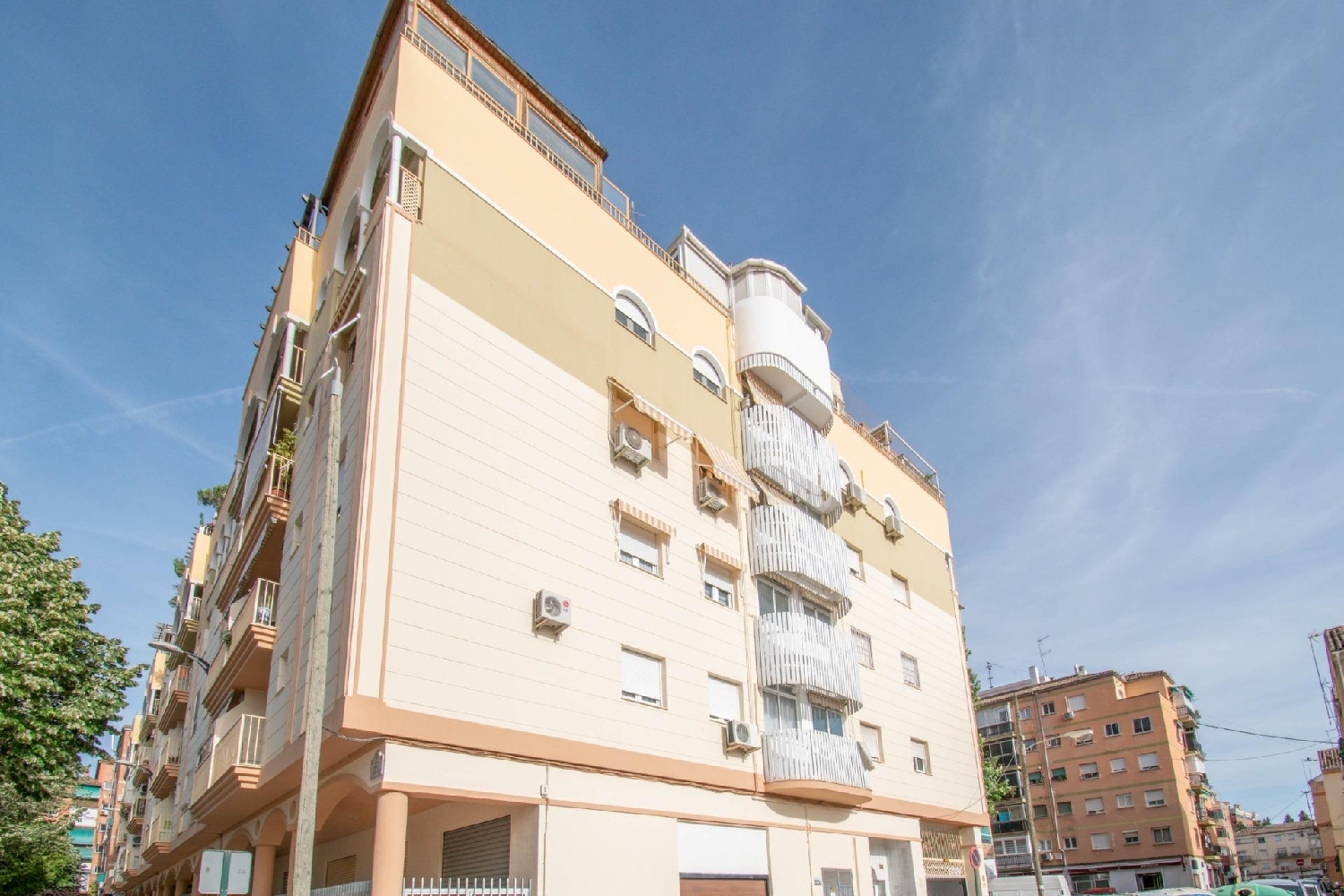  till salu parkering Barrio De Granada Alacantí 1