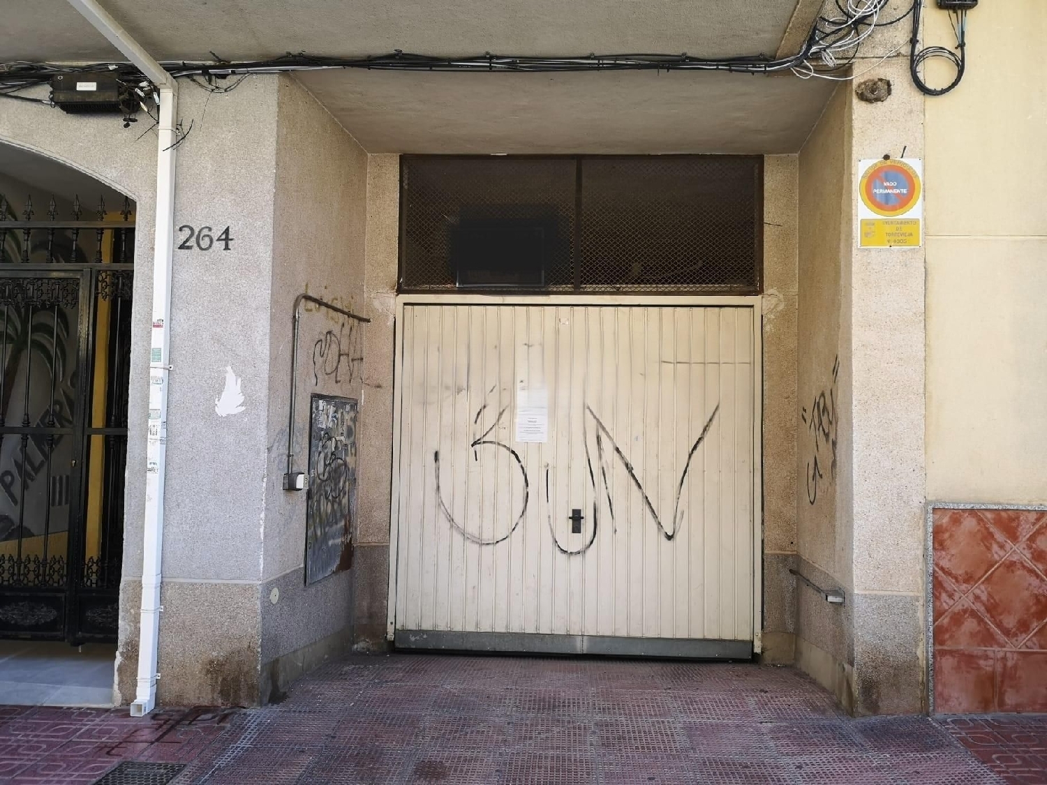  en venta parking Torrevieja Baix Segura 8