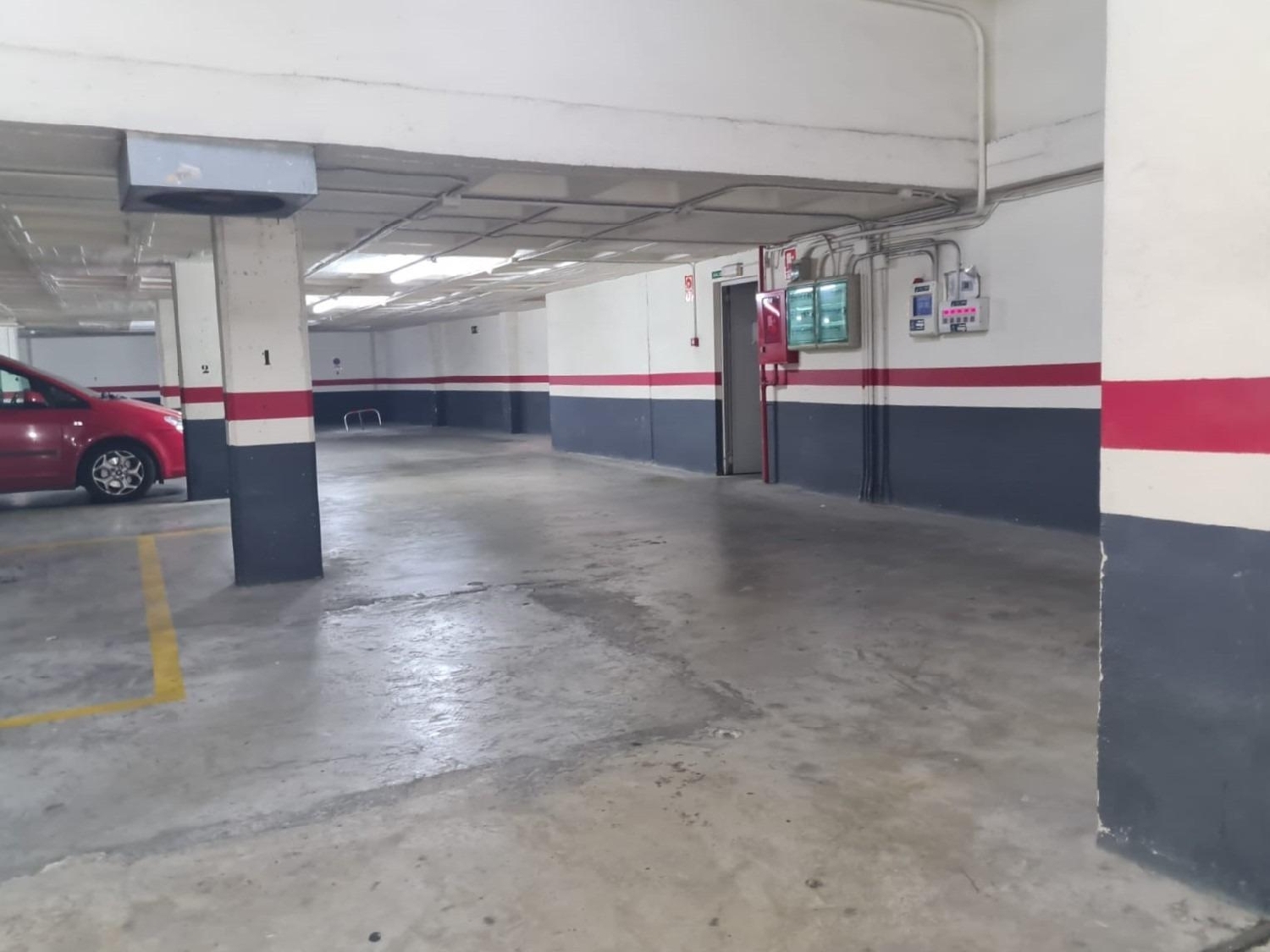  till salu parkering Valencia De Las Torres Campiña Sur 1