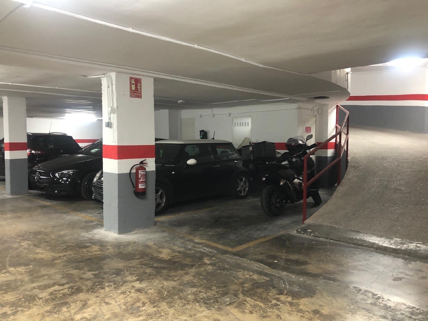  en venta parking Valencia De Las Torres Campiña Sur 1