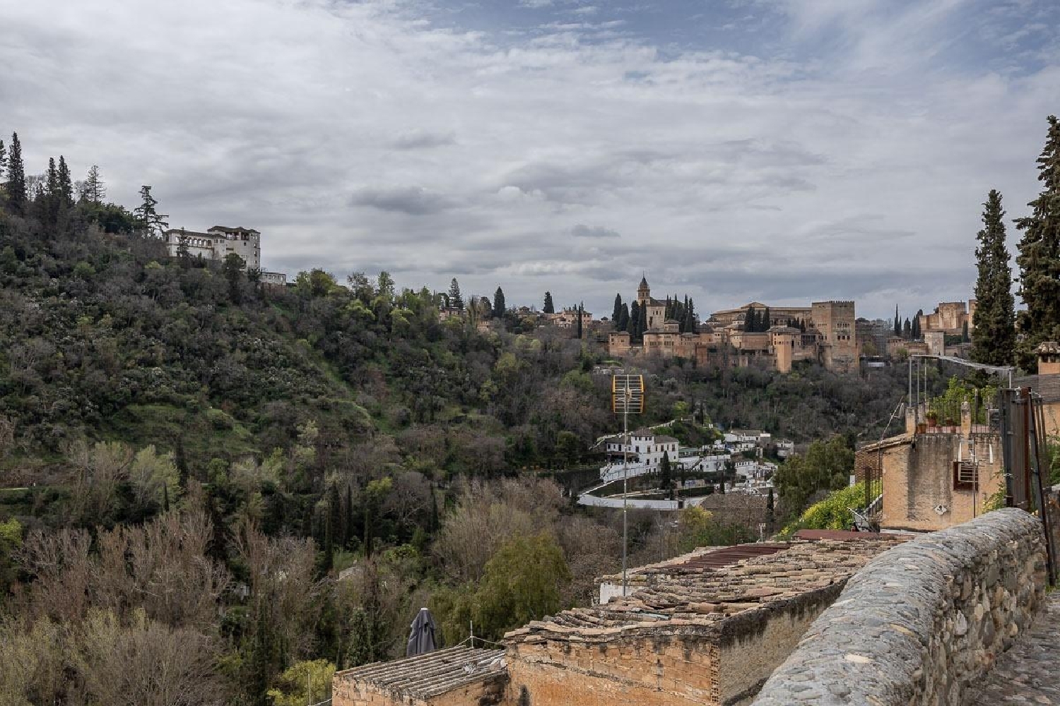 en venta terreno Barrio De Granada Alacantí 1