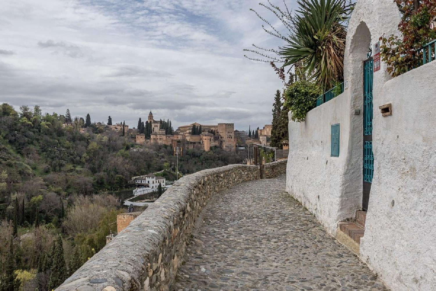 en venta terreno Barrio De Granada Alacantí 3