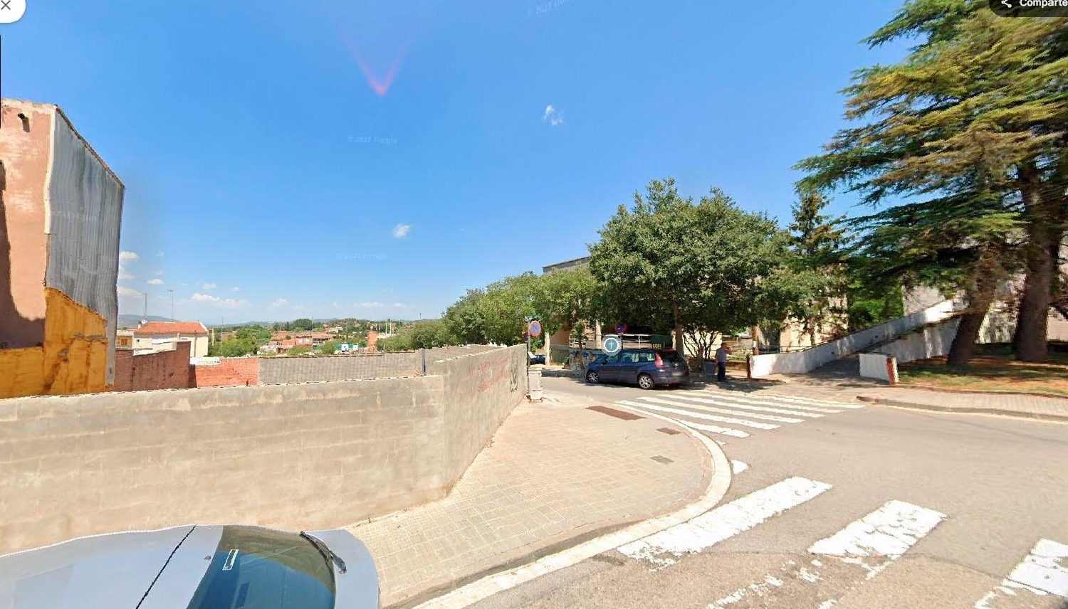  till salu tomt Manresa Bages 3