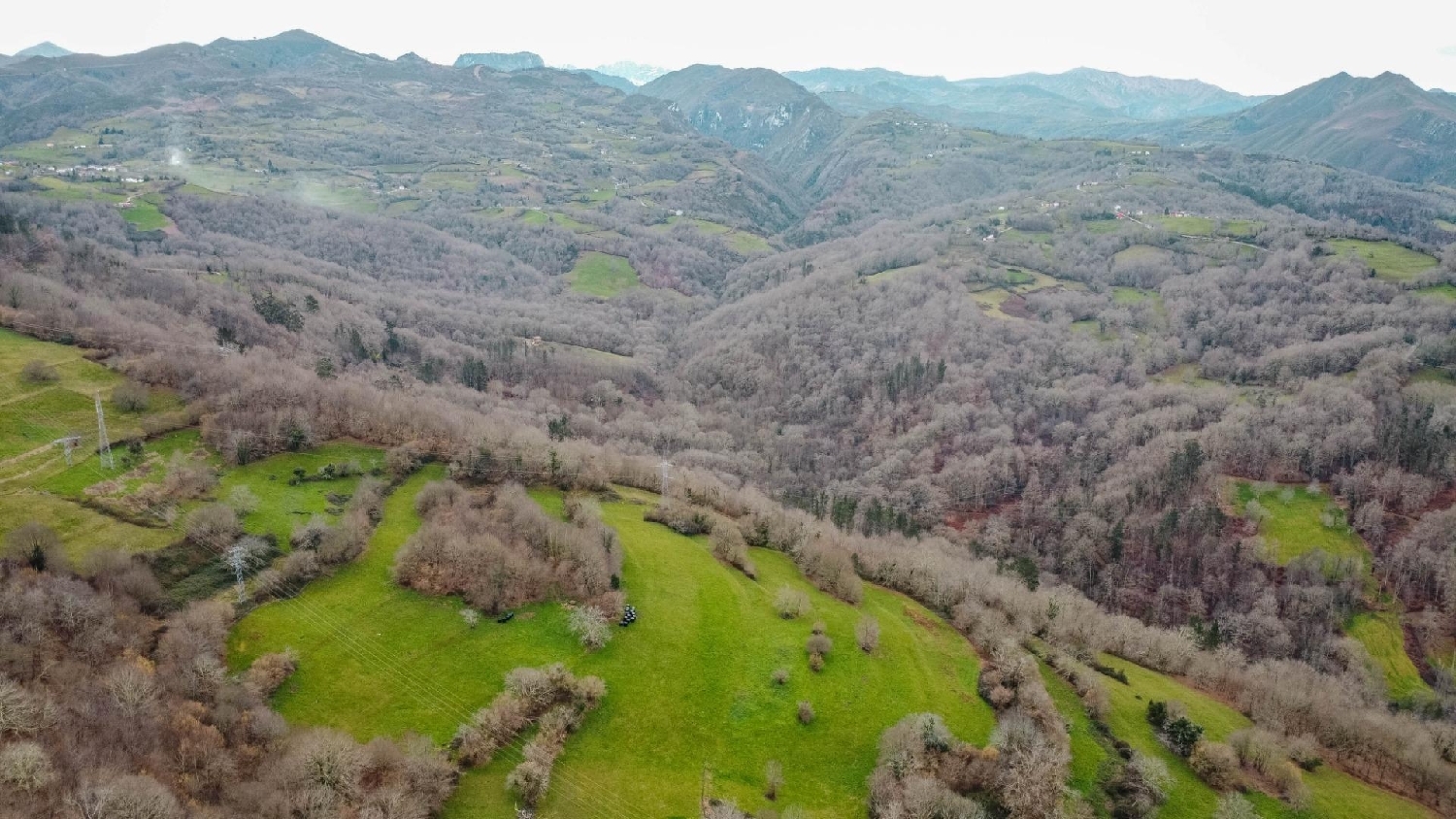  en venta terreno Parres Oriente 6