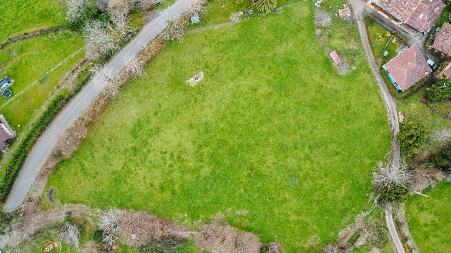  en venta terreno Parres Oriente 1