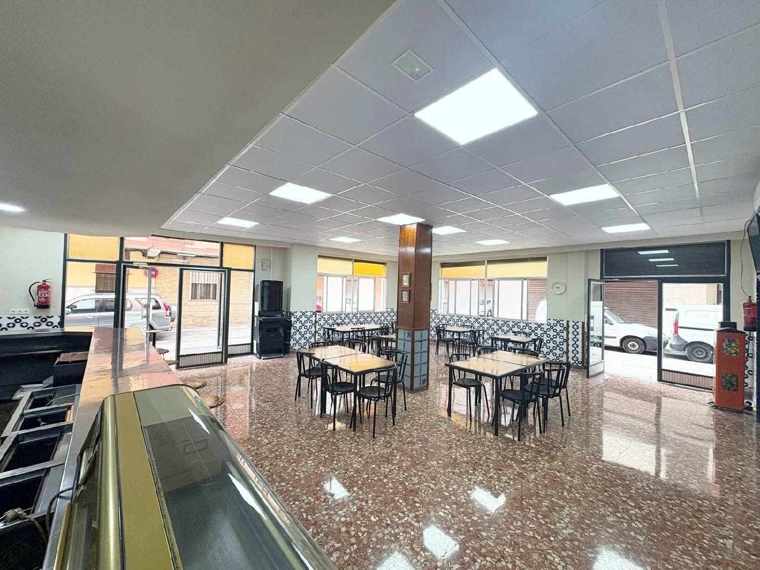  en venta local Alaquas Horta Oest 6