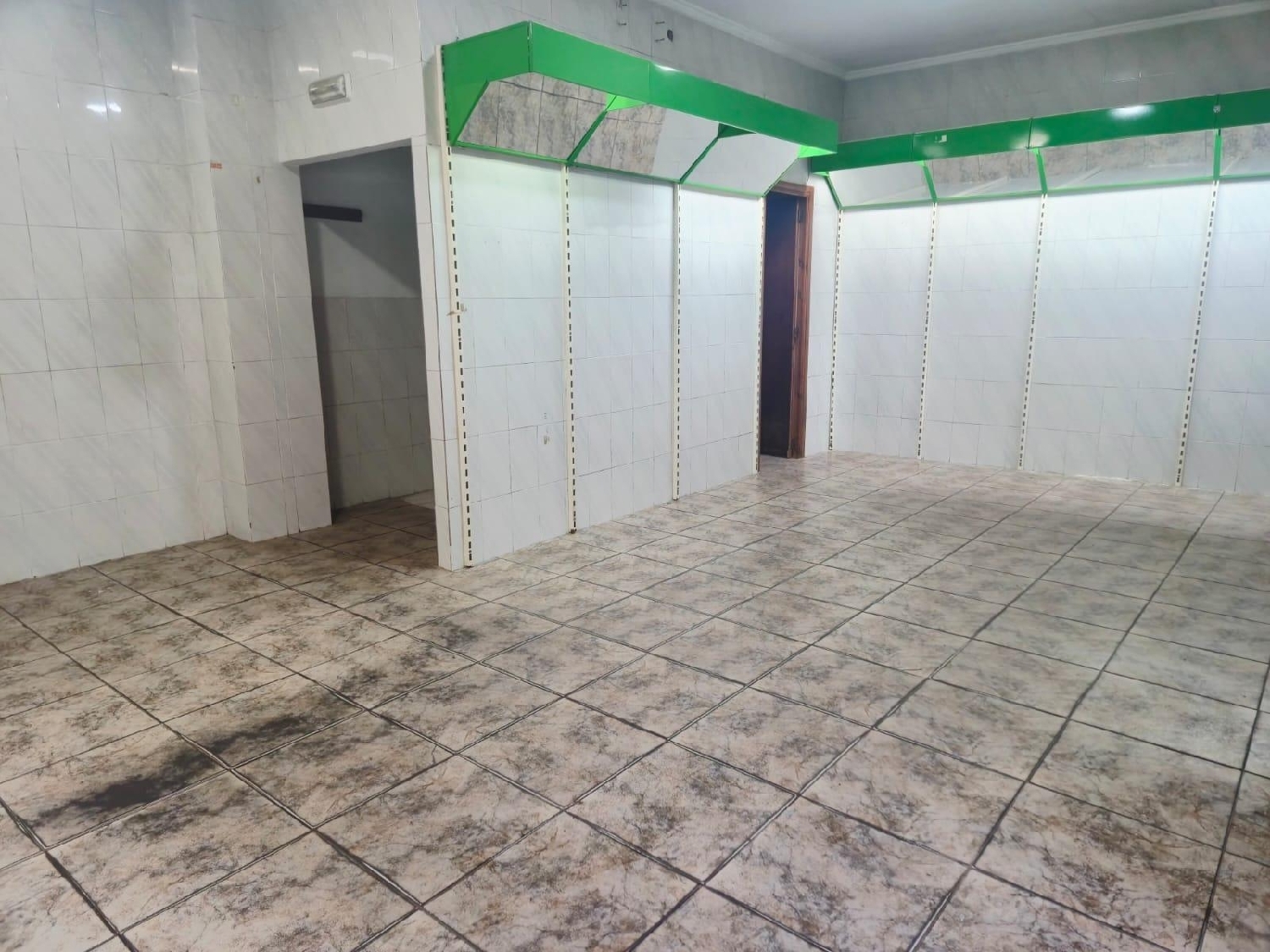  te koop bedrijfsruimte Aldaia Horta Oest 3