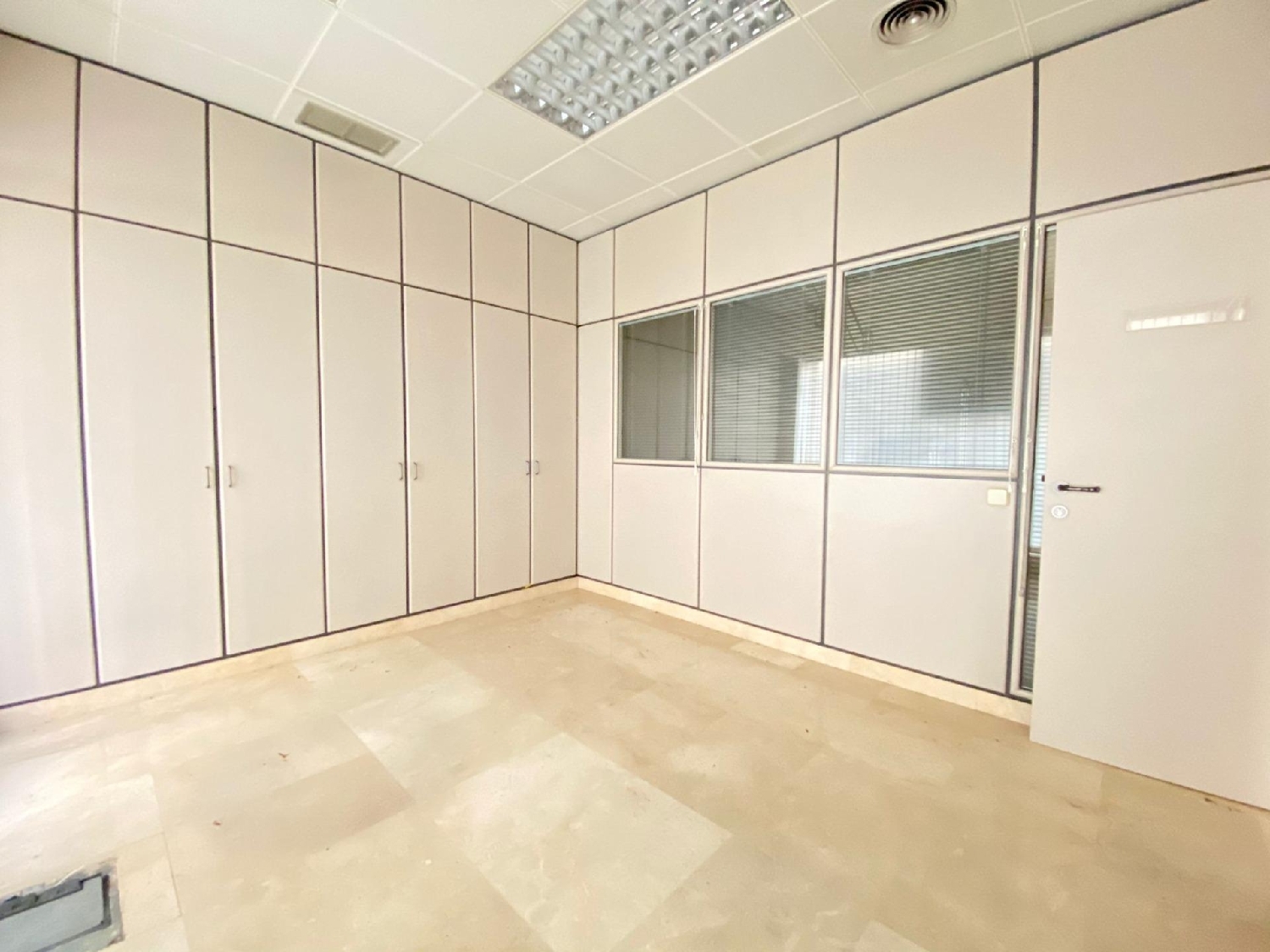  till salu lokal Alicante Centro 03001 Alacantí 8