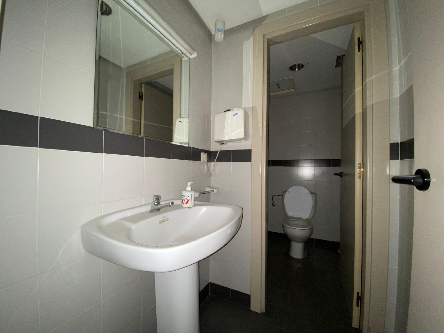  till salu lokal Alicante Centro 03001 Alacantí 7