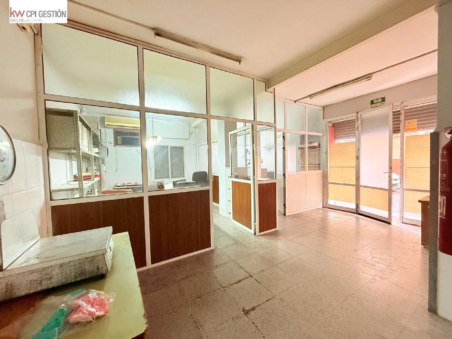  en venta local Alicante Centro 03001 Alacantí 2