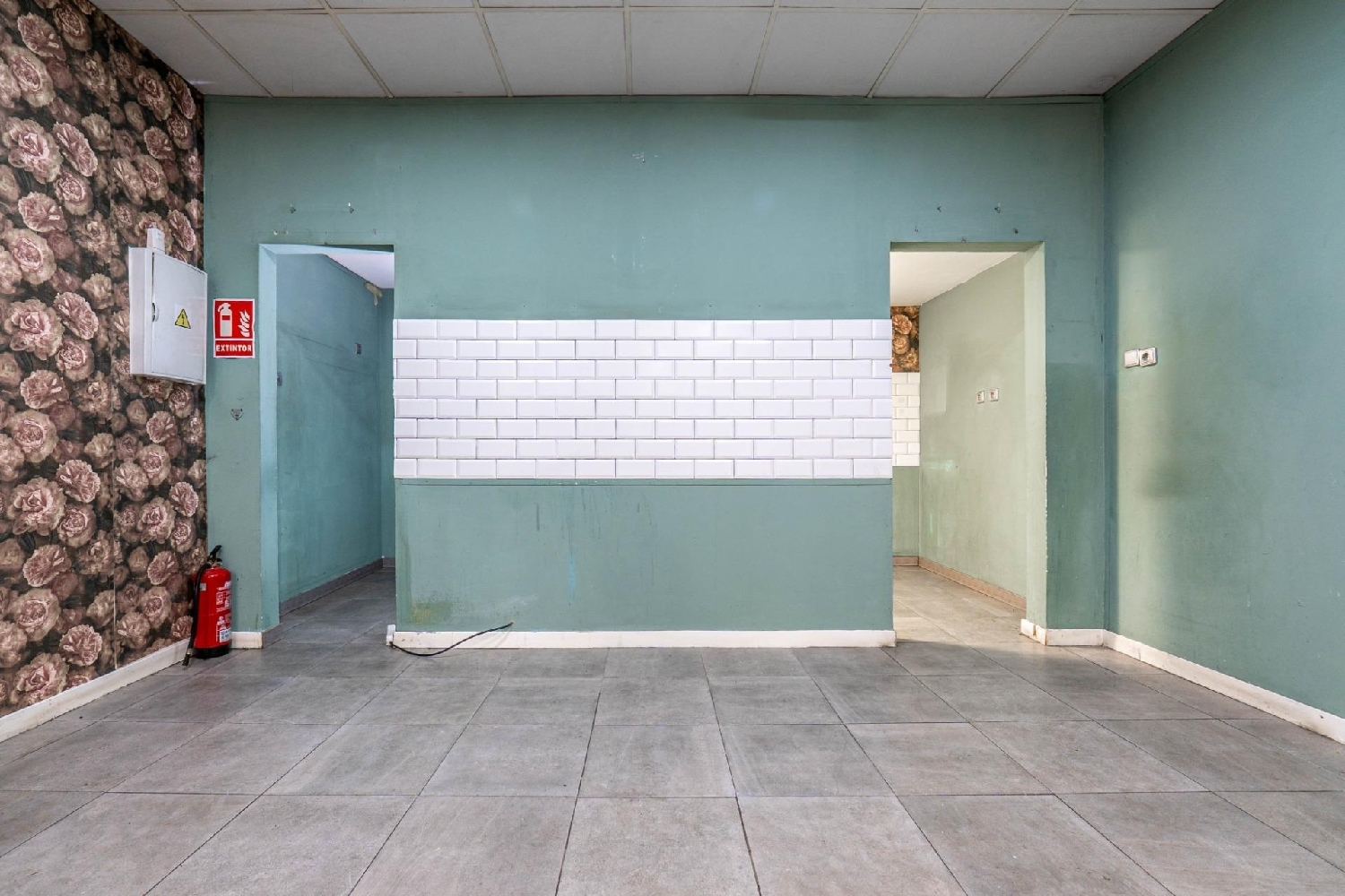 for sale commercial premise Armilla Vega De Granada 7