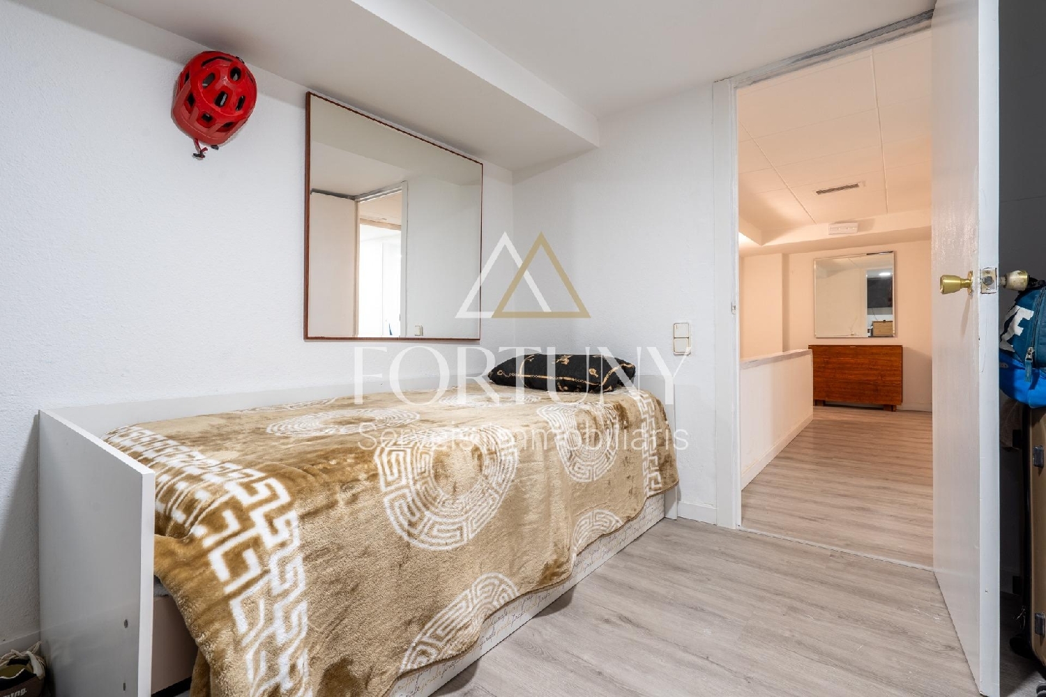  te koop bedrijfsruimte Barriada Les Tres Creus Bages 8