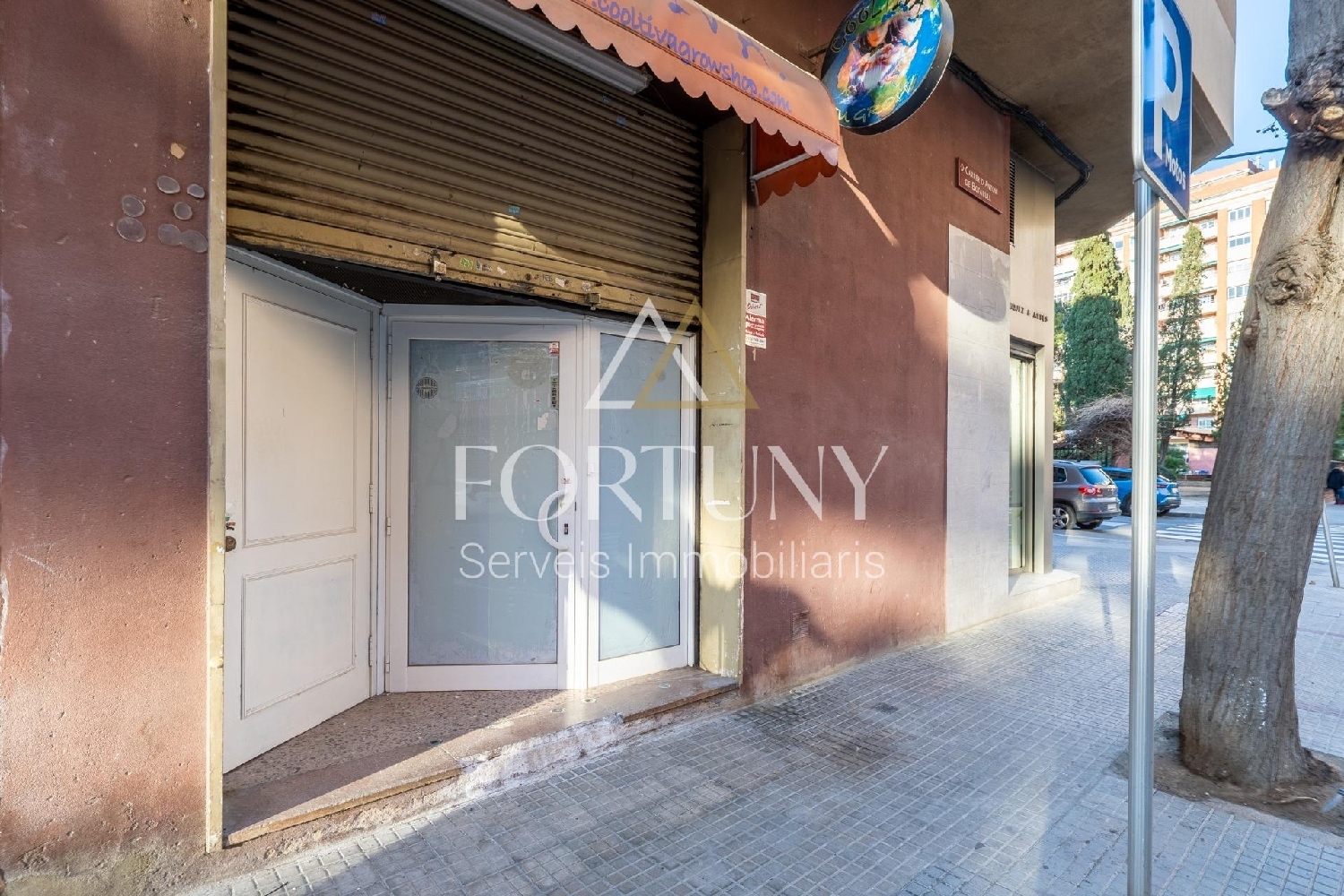  te koop bedrijfsruimte Barriada Les Tres Creus Bages 1