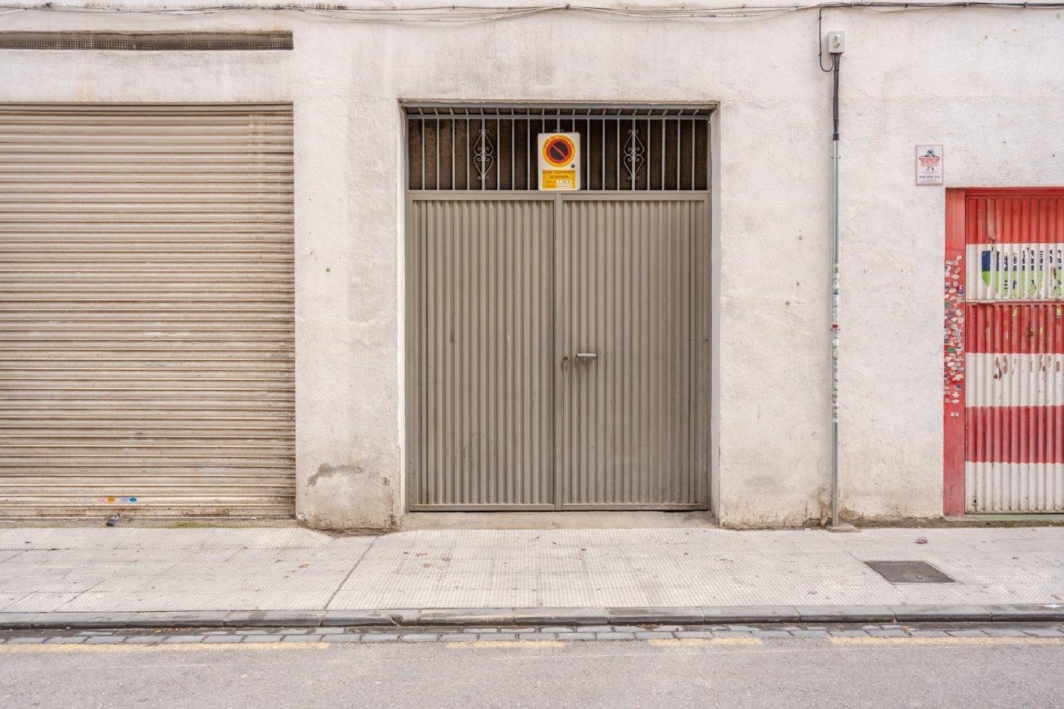 till salu lokal Barrio De Granada Alacantí 4