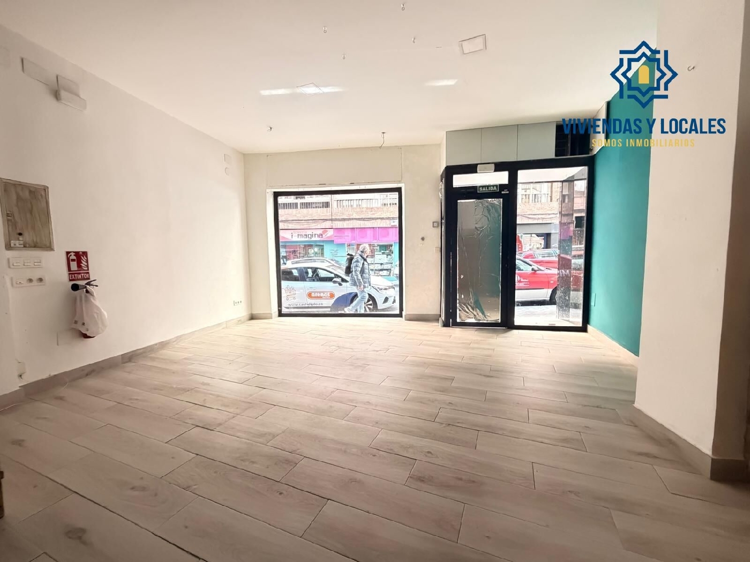  en venta local Barrio De Granada Alacantí 3