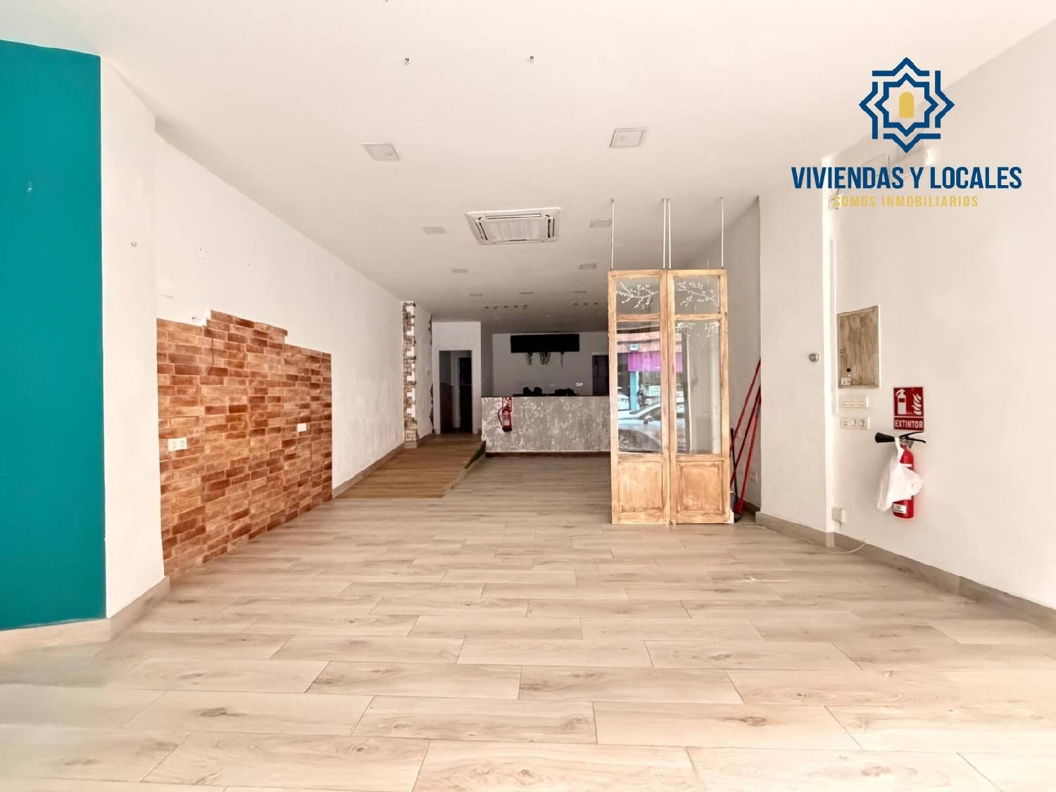  en venta local Barrio De Granada Alacantí 4