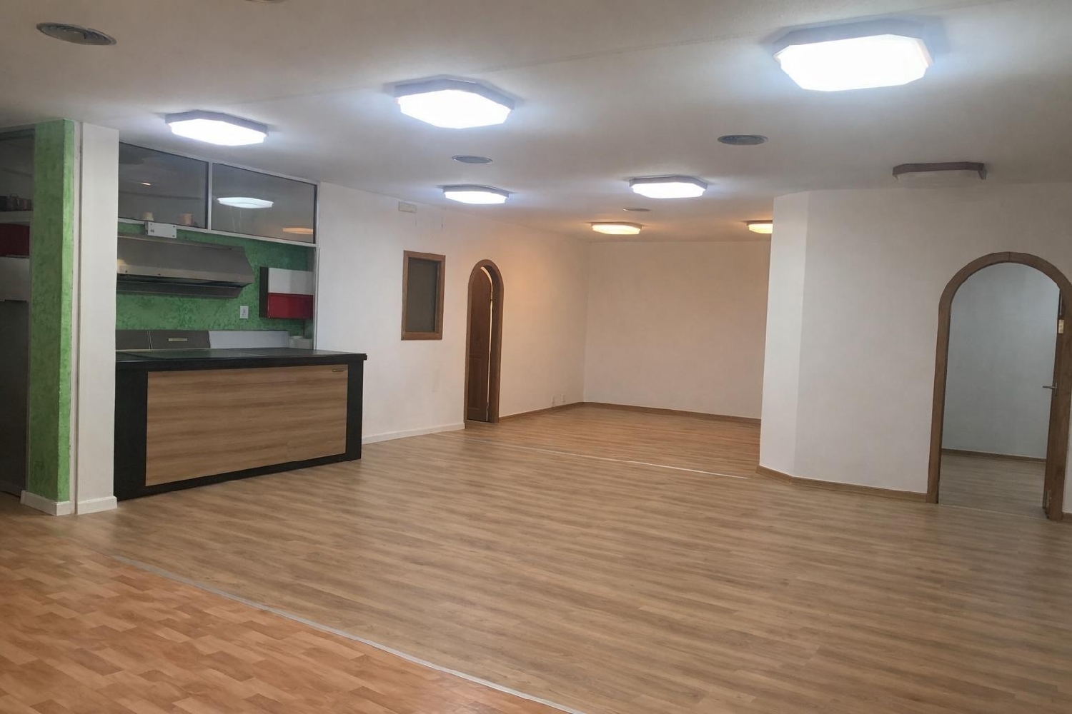  till salu lokal Benaguasil Camp De Túria 2