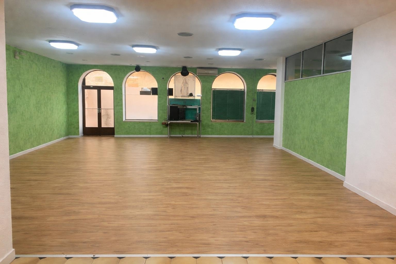  till salu lokal Benaguasil Camp De Túria 1