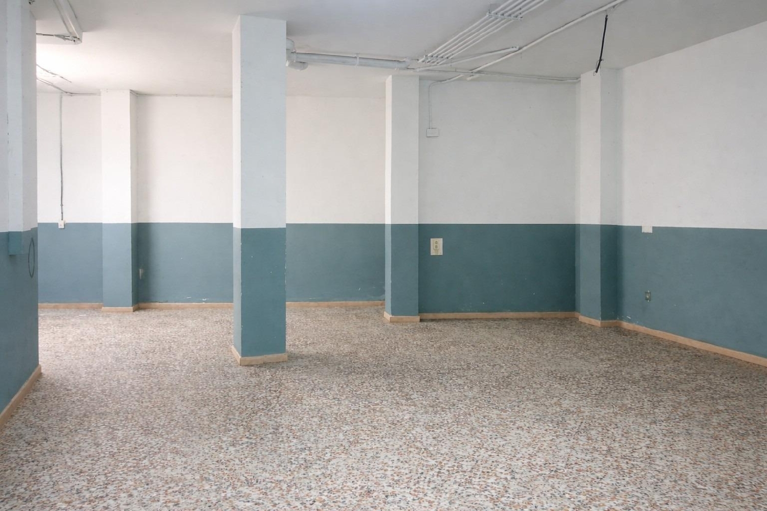  te koop bedrijfsruimte Benigánim Vall D'albaida 5