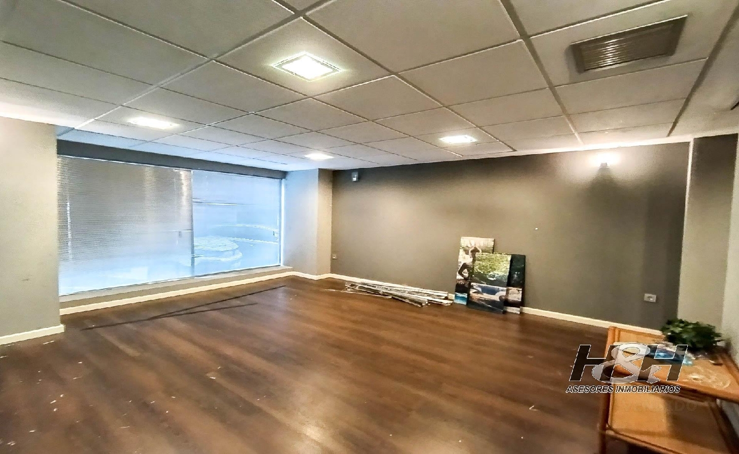  te koop bedrijfsruimte Burjassot Horta Nord 3