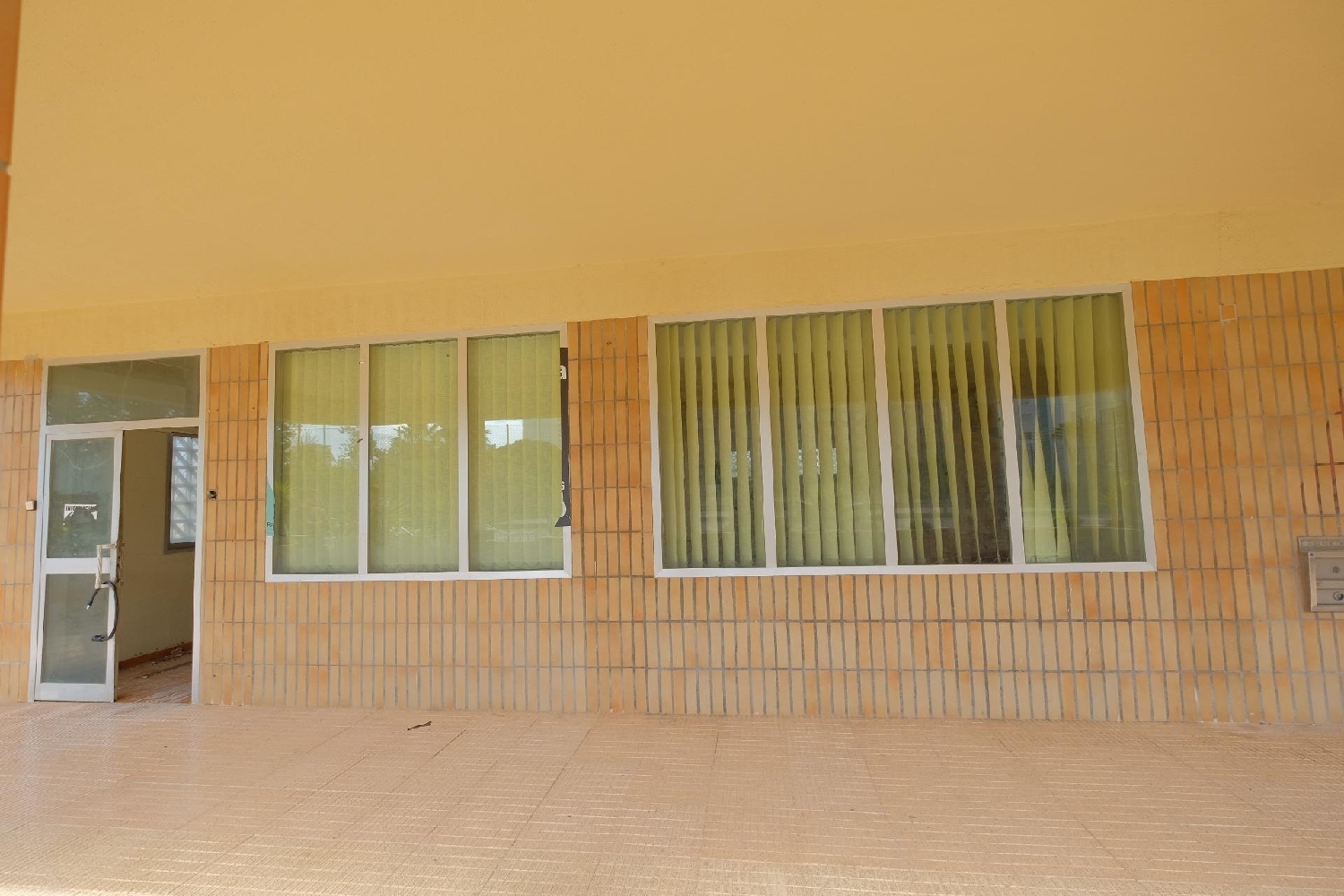  till salu lokal Calpe Marina Alta 2