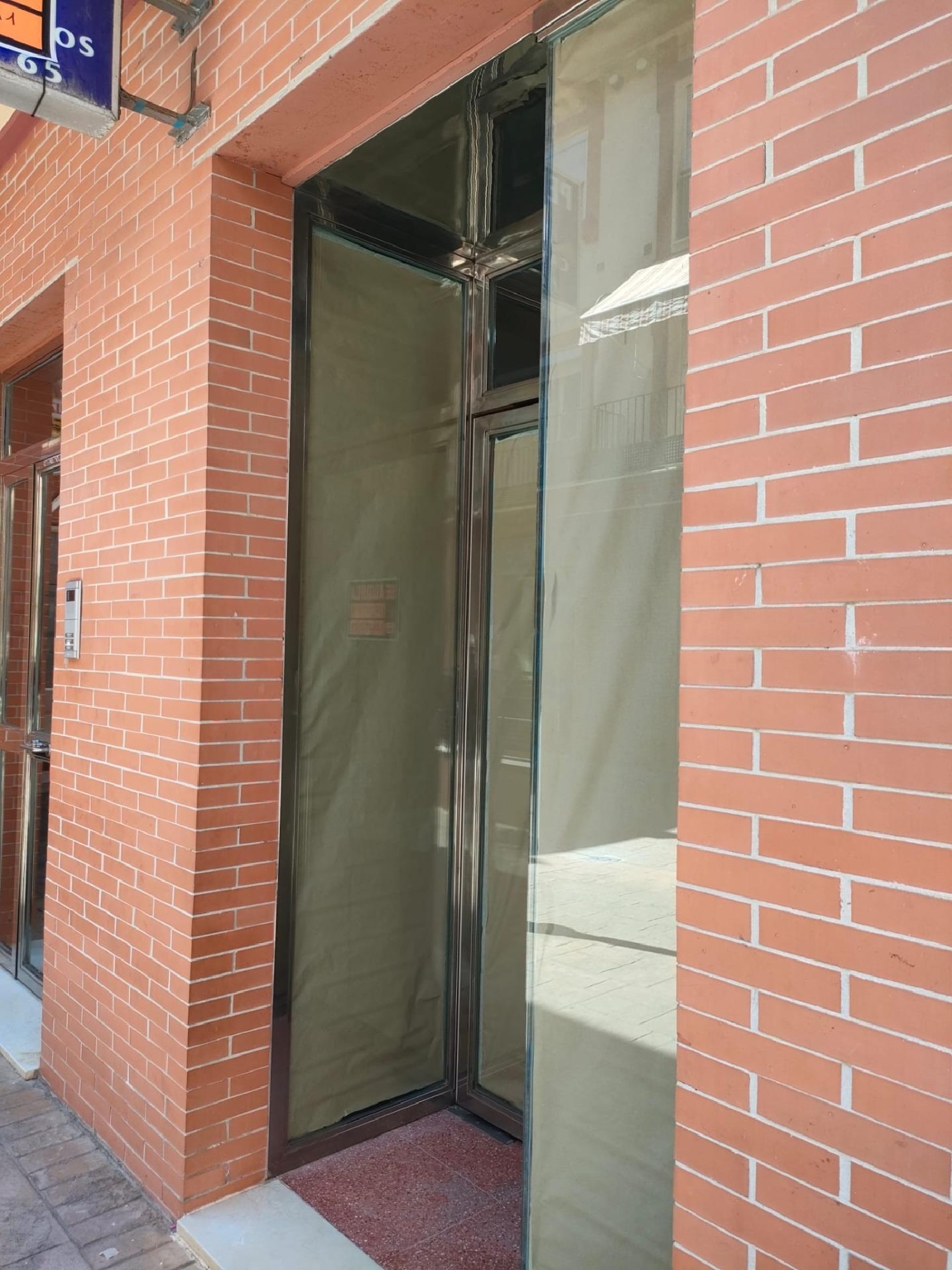  en venta local Cantillana Vega Del Guadalquivir 3