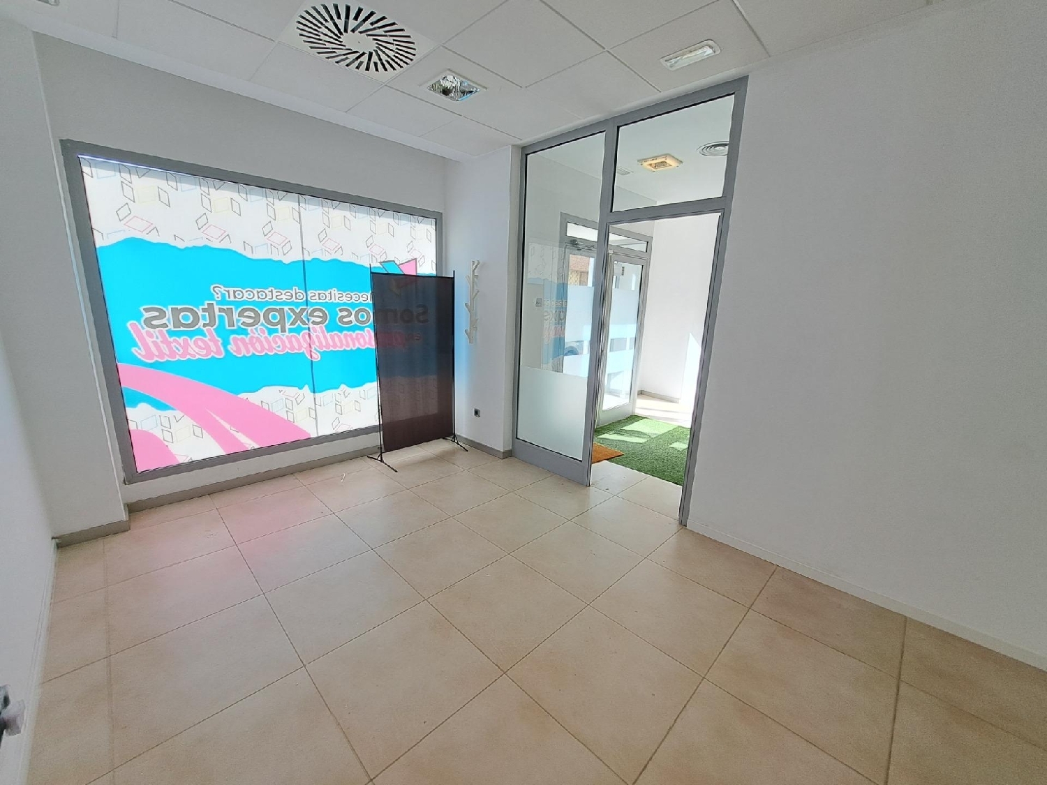  en venta local Carcaixent Ribera Alta 4