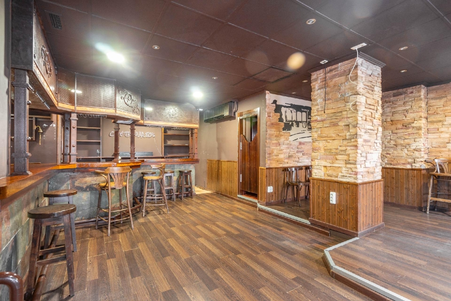  en venta local Castrillón Arzúa 5