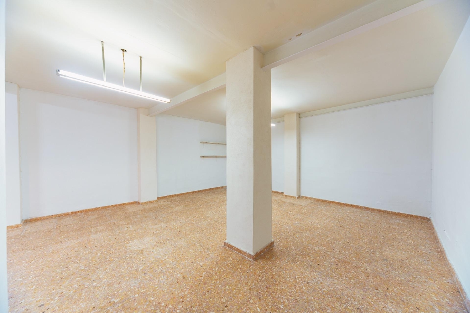  à vendre local commercial Cheda Arzúa 7