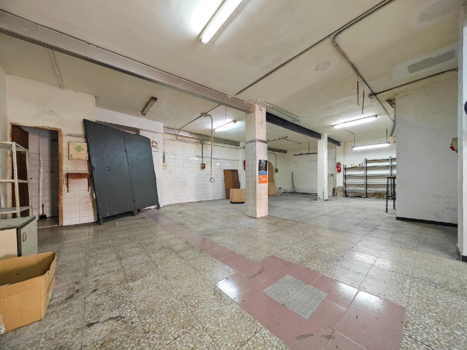  en venta local Cheda Arzúa 4