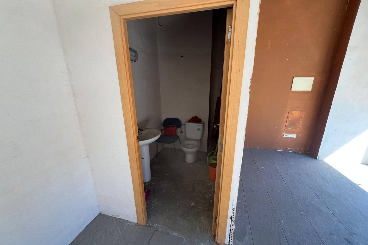  till salu lokal Deltebre Baix Ebre 6