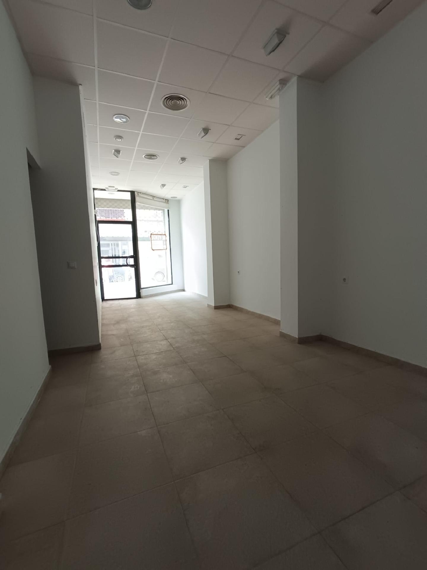  te koop bedrijfsruimte Dos Hermanas Málaga-Costa Del Sol 6