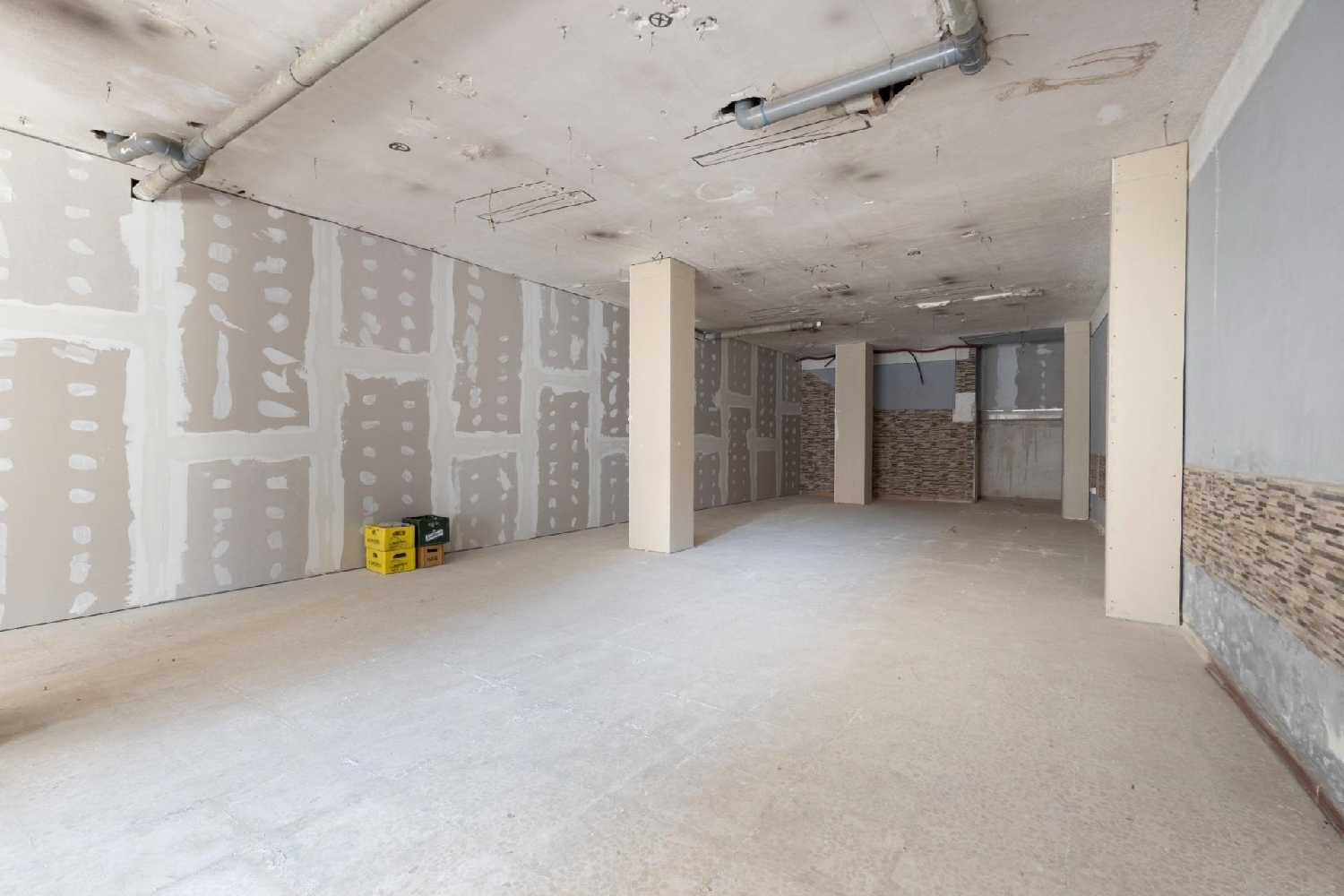  till salu lokal Huétor Vega Vega De Granada 1