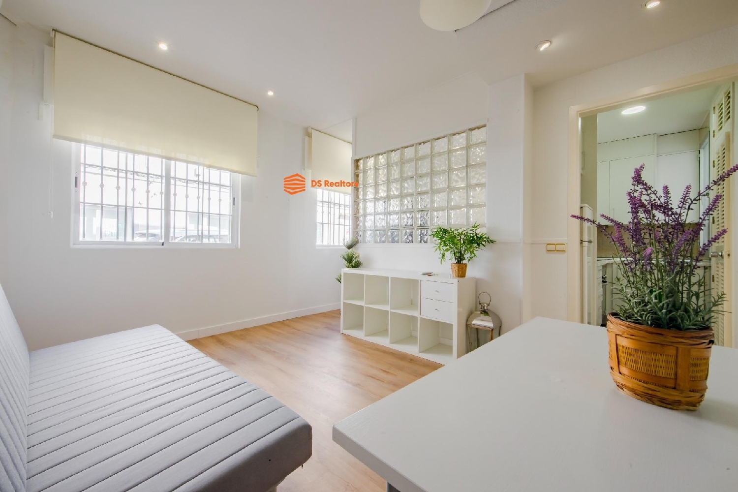  en venta local Madrid Valle Del Almanzora 1