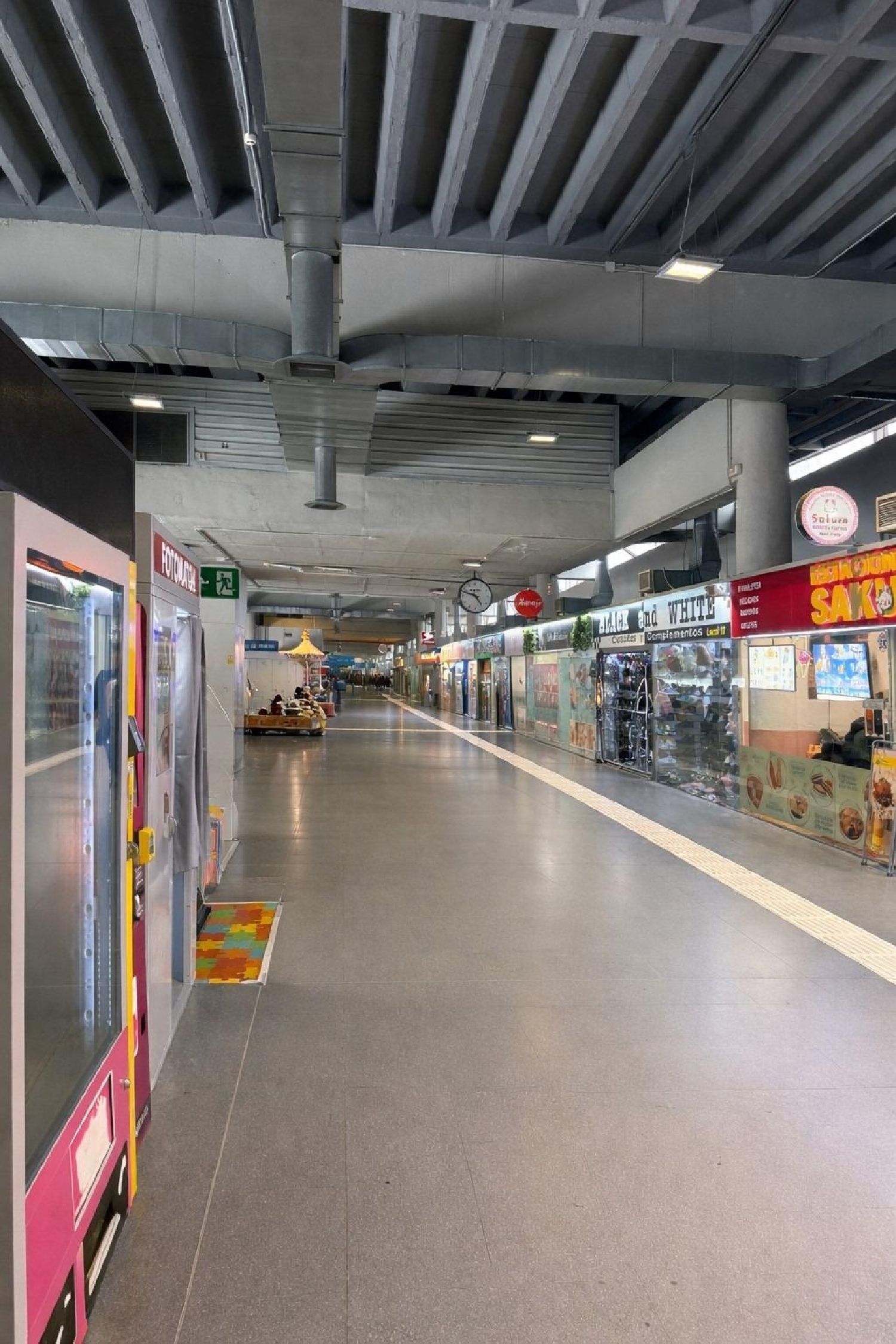  en venta local Madrid Valle Del Almanzora 8